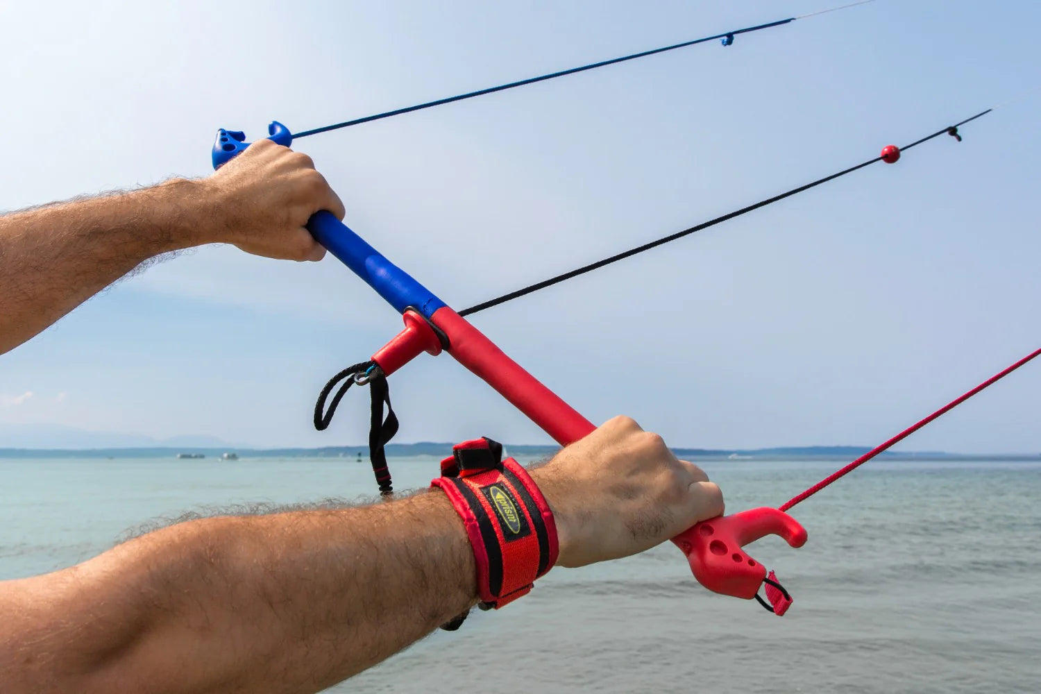 Three-line traction kite with water-relaunchable design, advanced control features, and smooth power delivery for land and water adventures.