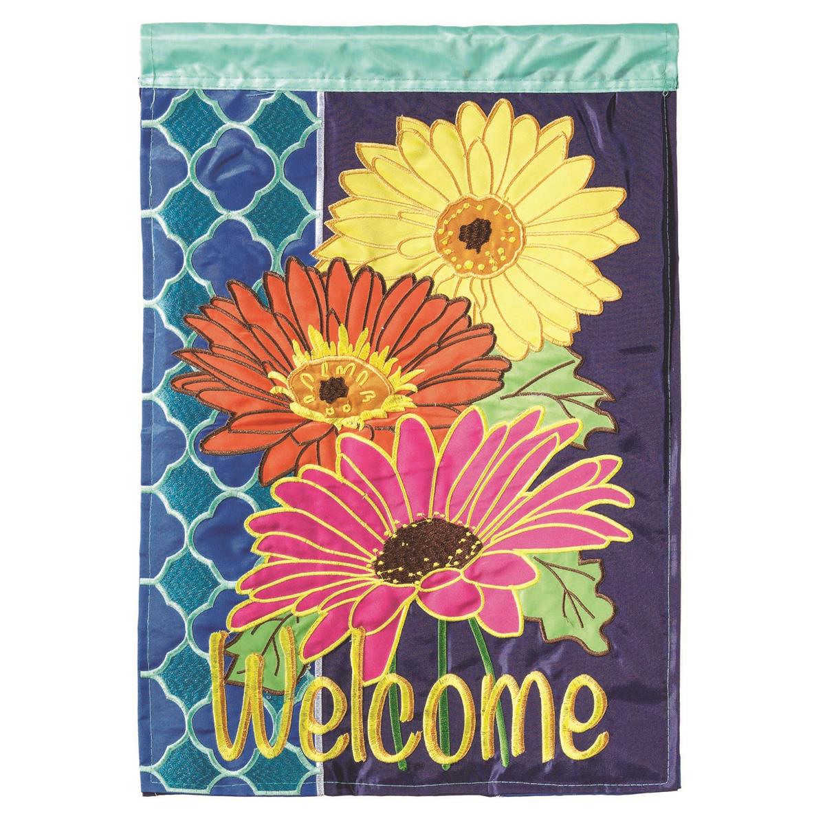 Gerber Daisies Welcome 29x42 Flag featuring double applique design, durable polyester, and vibrant embroidery for cheerful outdoor décor.